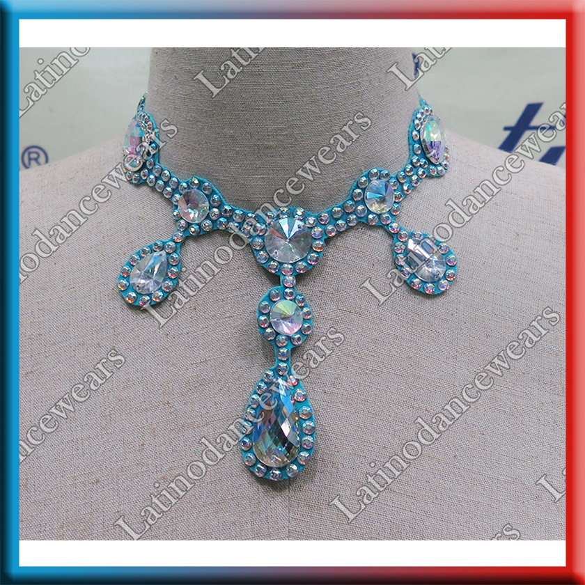 WOMAN LATIN SALSA BALLROOM NECKLACE (NEC15)