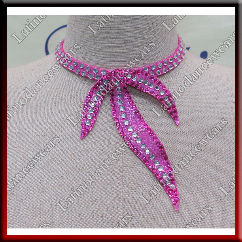 WOMAN LATIN SALSA BALLROOM NECKLACE (NEC36)