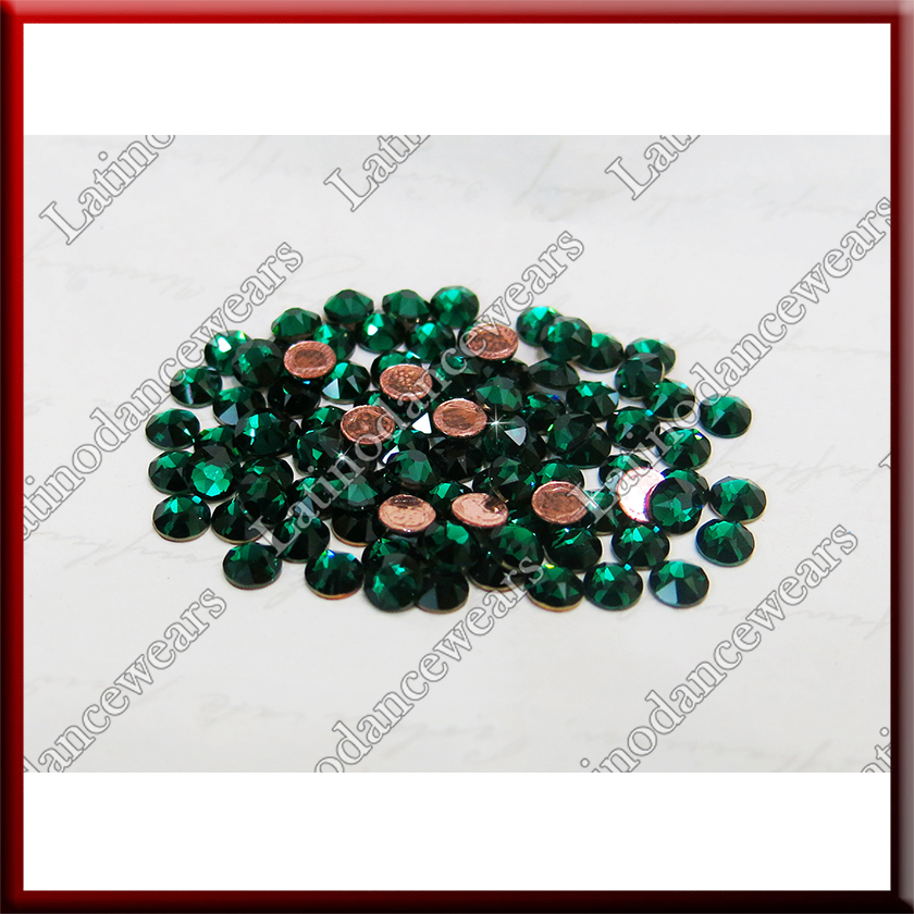 1 GROS SWAROVSKI RHINESTONES ELEMENT 1 (EMERALD 205)