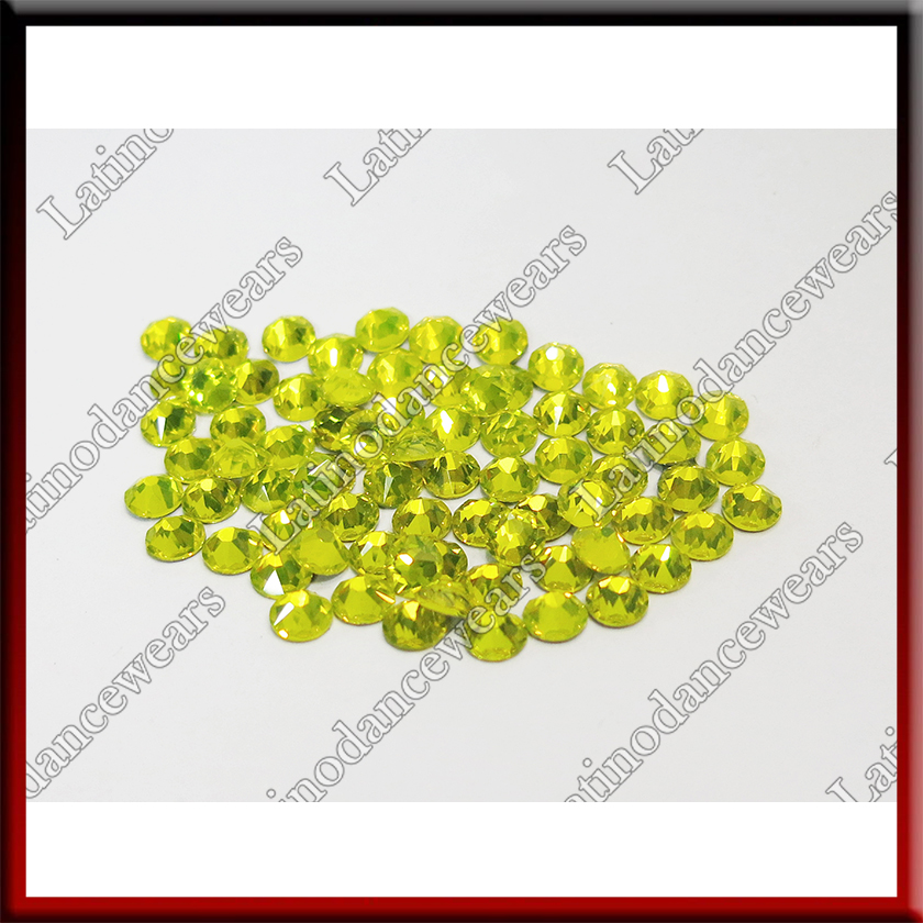 1 GROS SWAROVSKI RHINESTONES ELEMENT 2 (YELLOW OPAL)
