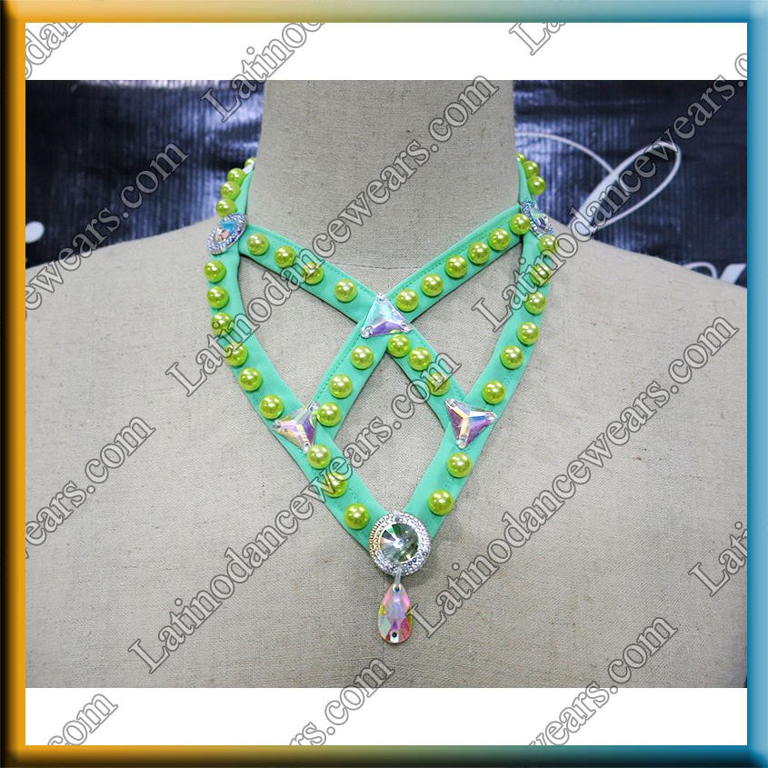 WOMAN LATIN SALSA BALLROOM NECKLACE (NEC100)